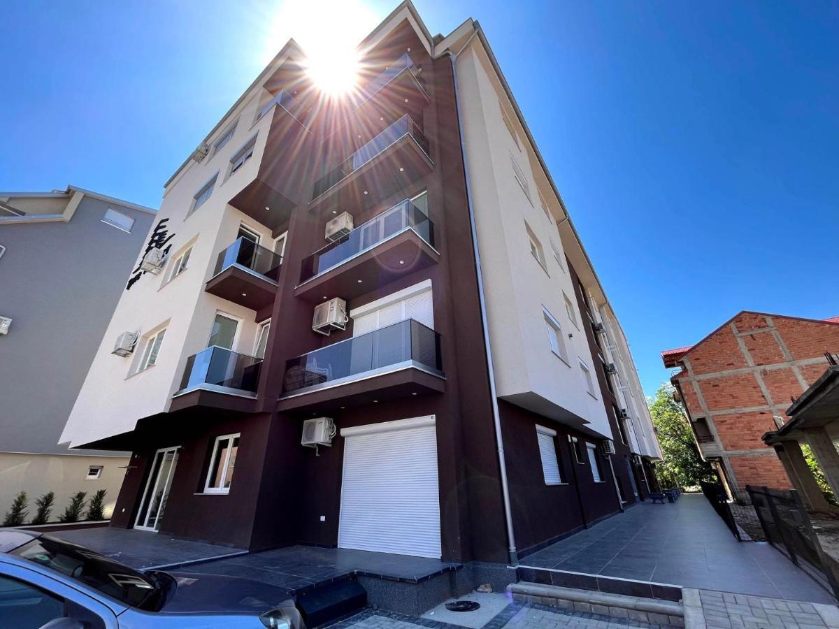 Darki Apartments 3 - Very Central Stay With Free Parking Ohrid Exterior foto